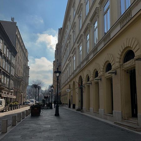Dolce Vita Basilica Budapest Exterior foto