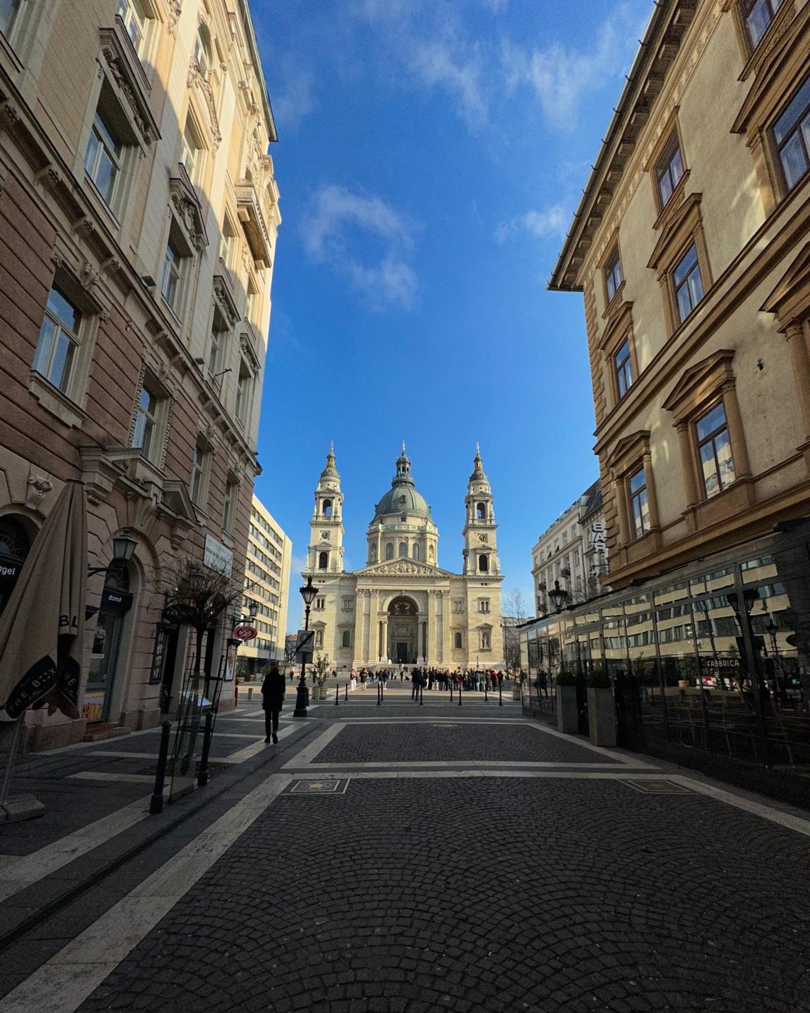 Dolce Vita Basilica Budapest Exterior foto
